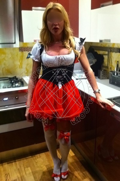Foto 2 di Roberta Italy transescort Isernia