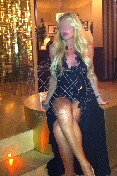 Foto 1 di Roberta Italy transescort Isernia