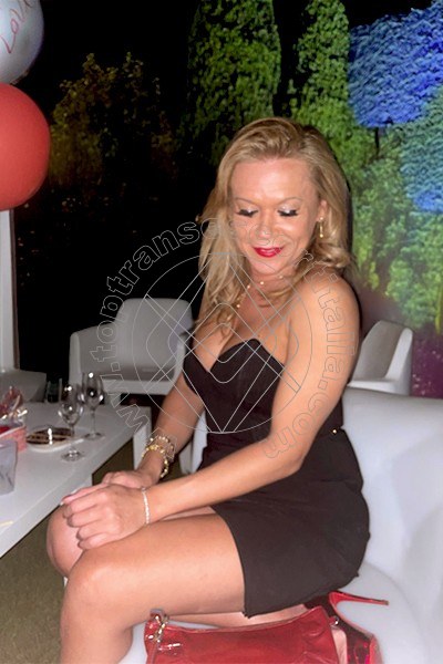 Foto di Samara Sexy transescort Milano