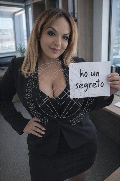 Foto di Dottoressa Mony transescort Merano