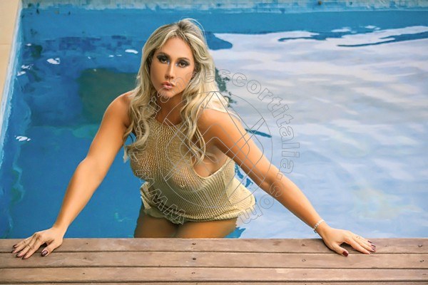 Foto 32 di Fernanda Dior transescort Pavia