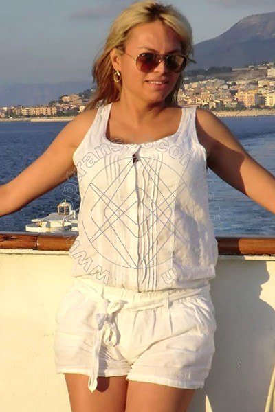 Foto 24 di Karolina Colombiana transescort Solingen