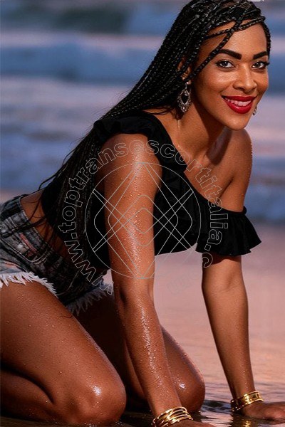 Foto 44 di Mariah Massage transescort Taranto