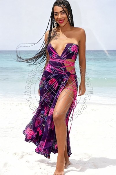 Foto 9 di Mariah Massage transescort Taranto
