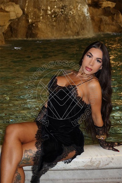 Foto 34 di Alícia Lins transescort Milano