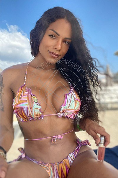 Foto 60 di Melani Vilhena transescort Parma