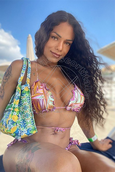 Foto 55 di Melani Vilhena transescort Parma
