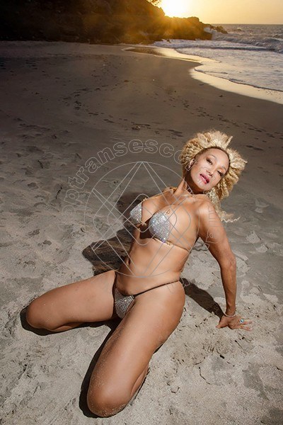 Foto 16 di Amber transescort Milano