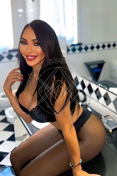 Foto 40 di Jennifer Anguria Pornostar transescort Civitanova Marche