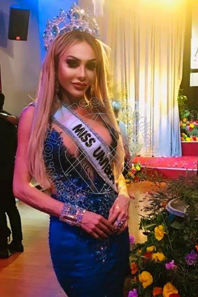 Foto 30 di Chrystal Medeiros Pornostar transescort Senigallia