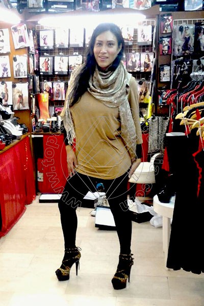 Foto 47 di Elena Gala transescort Milano