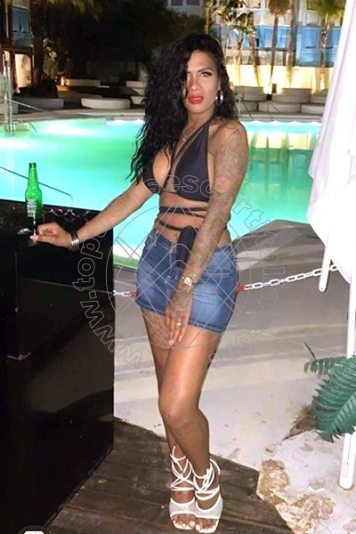 Foto 22 di Vania Cubana transescort Cremona