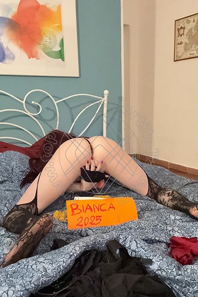 Foto hot 9 di Bianca Occhiblu transescort Tirana