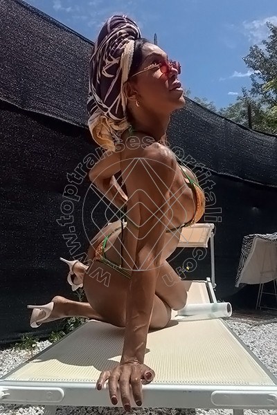 Foto 12 di Wanessa Ambrosio transescort Frosinone