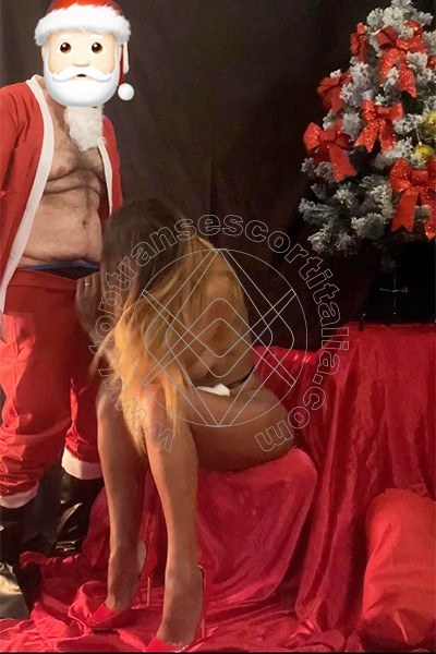Foto hot 25 di Yasmin Tx transescort Firenze