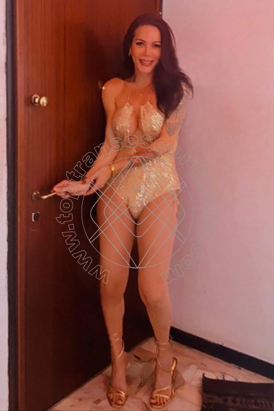 Foto 15 di Melissa Jolie transescort Prato