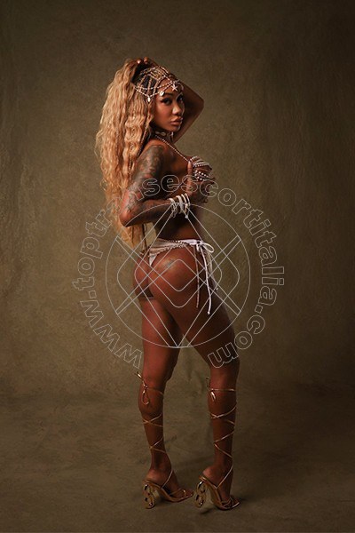 Foto 3 di Kelly Rios transescort Alba adriatica