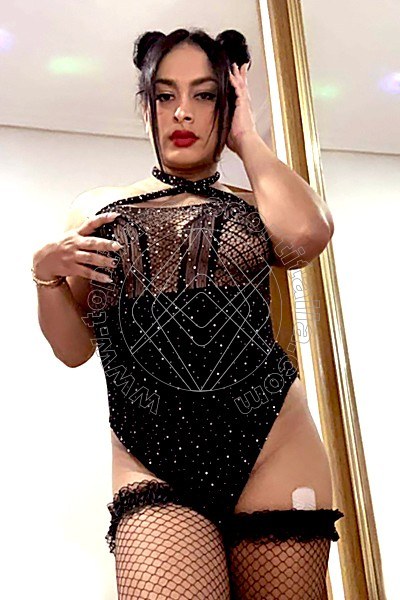 Foto 27 di Gisselle transescort Madrid