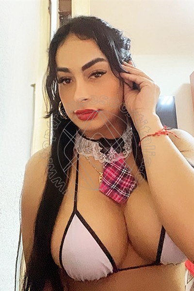 Foto 2 di Gisselle transescort Madrid