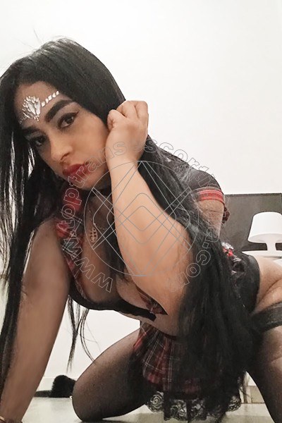 Foto 4 di Gisselle transescort Madrid