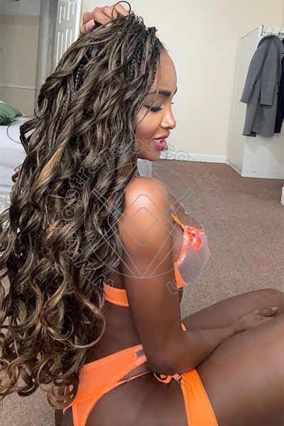 Foto 10 di Maya Venere transescort Milano