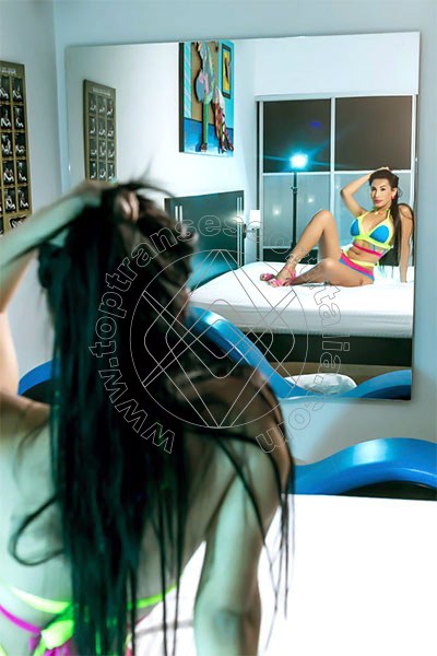 Foto 20 di Liz Taylor transescort Caltanissetta