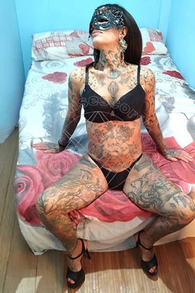 Foto 9 di Yaya transescort Falconara Marittima