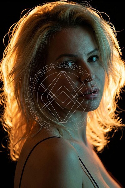 Foto 3 di Maite De L'enclos transescort Imola