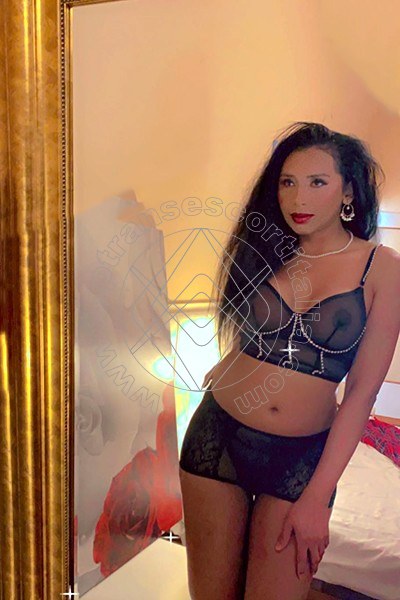 Foto 65 di Kamilly Araujo transescort Alessandria