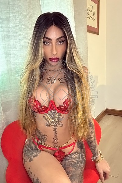 Foto 5 di Aisha Ninfetta transescort Roma
