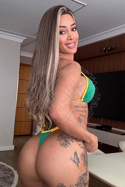Foto 28 di Iris Araujo transescort Cagliari