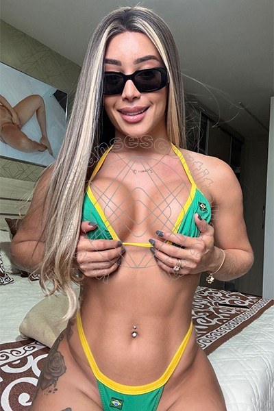 Foto 25 di Iris Araujo transescort Cagliari