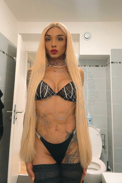 Foto 21 di Brunna Campanaro transescort Firenze