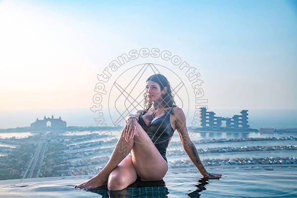 Foto 41 di Sabrina Prezotte Pornostar transescort Bergamo