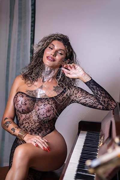 Foto 33 di Sabrina Prezotte Pornostar transescort Bergamo