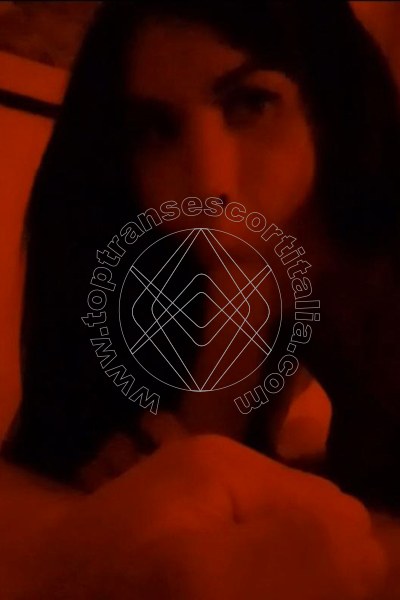 Foto hot 18 di Helena Dias transescort Mantova