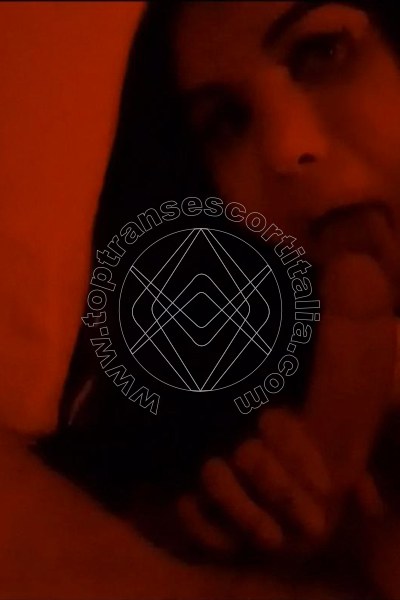 Foto hot 17 di Helena Dias transescort Mantova