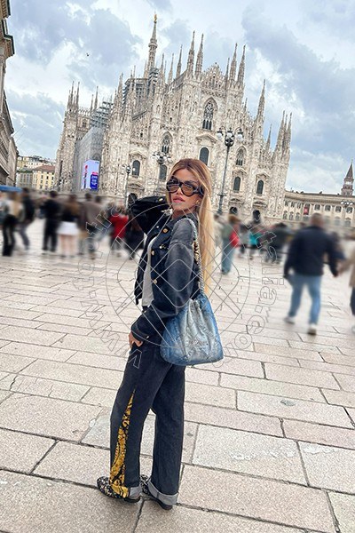 Foto 155 di Rafaella Menicucci Xxl transescort Milano
