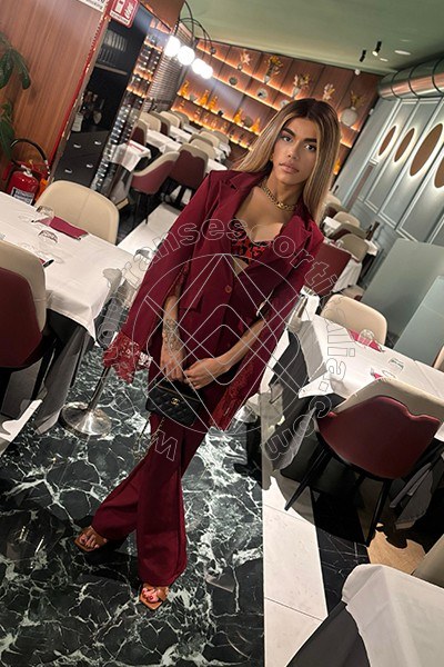 Foto 163 di Rafaella Menicucci Xxl transescort Milano