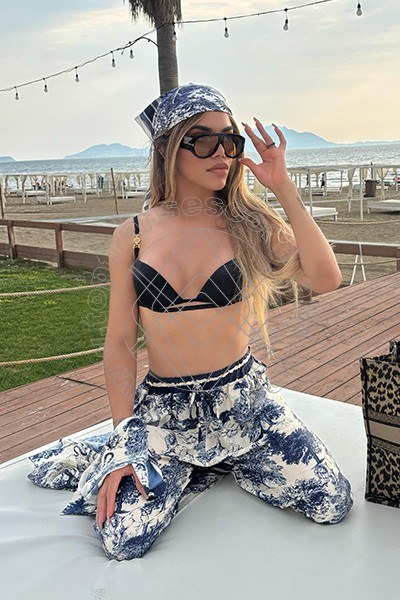 Foto 83 di Rafaella Menicucci Xxl transescort Milano