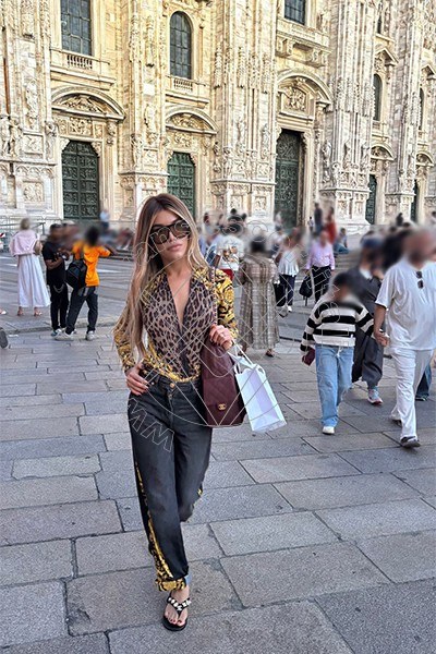 Foto 55 di Rafaella Menicucci Xxl transescort Milano