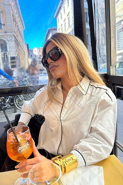 Foto 37 di Rafaella Menicucci Xxl transescort Milano
