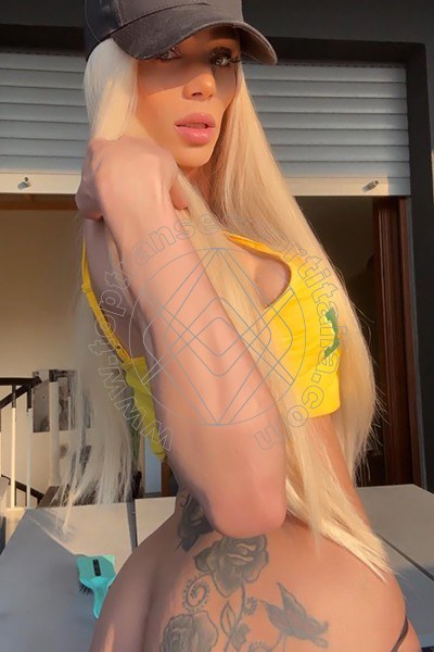 Foto 27 di Fernanda Ambrosio transescort Milano