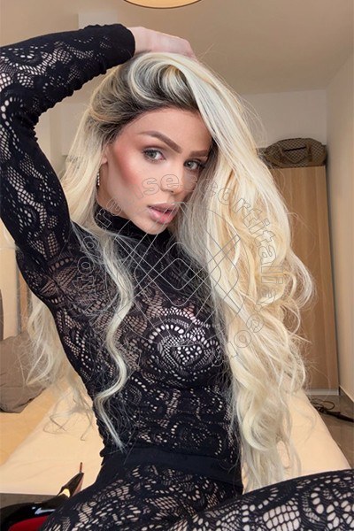 Foto 16 di Fernanda Ambrosio transescort Milano