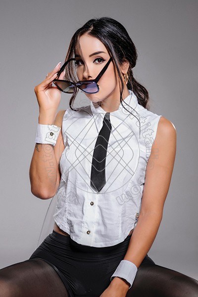 Foto 83 di Luisa kynnolly transescort Milano