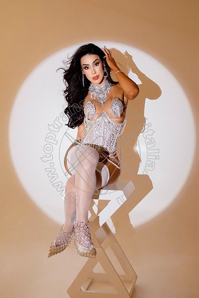 Foto 70 di Luisa kynnolly transescort Milano