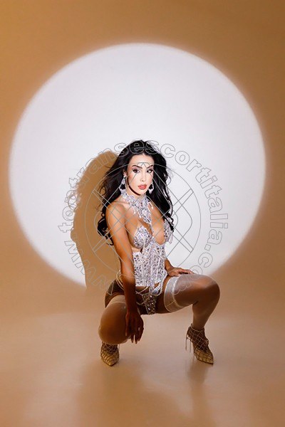 Foto 66 di Luisa kynnolly transescort Milano