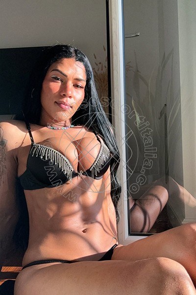 Foto 5 di Dea transescort Napoli