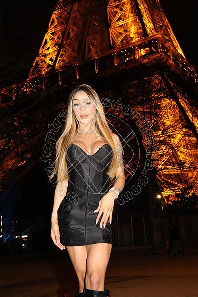 Foto 24 di Isabella Lopes transescort Milano