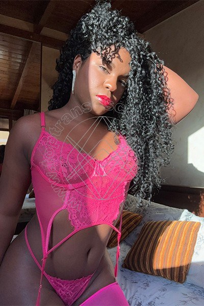 Foto 13 di Samyra transescort Alba Adriatica